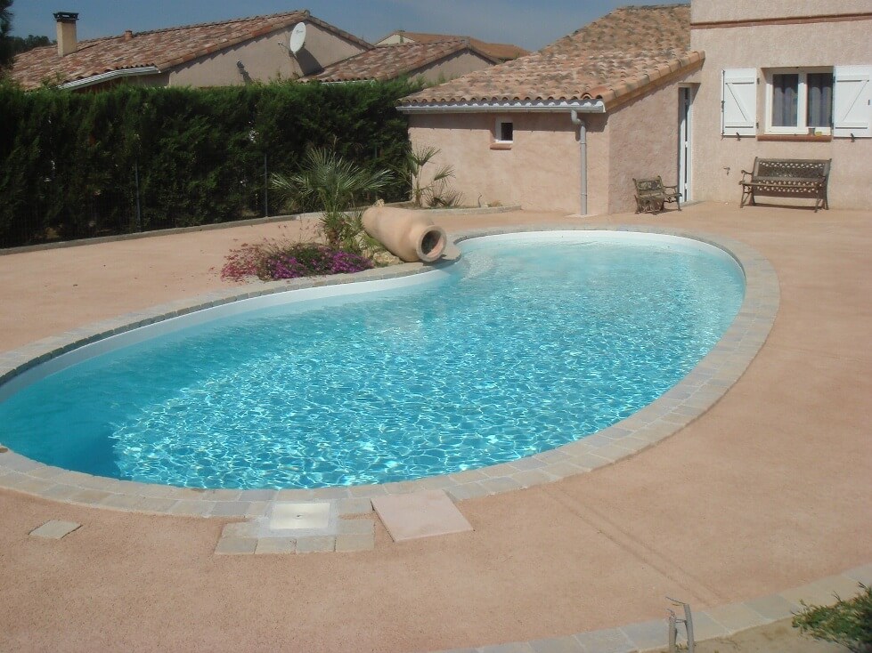 piscina de poliéster en barcelona