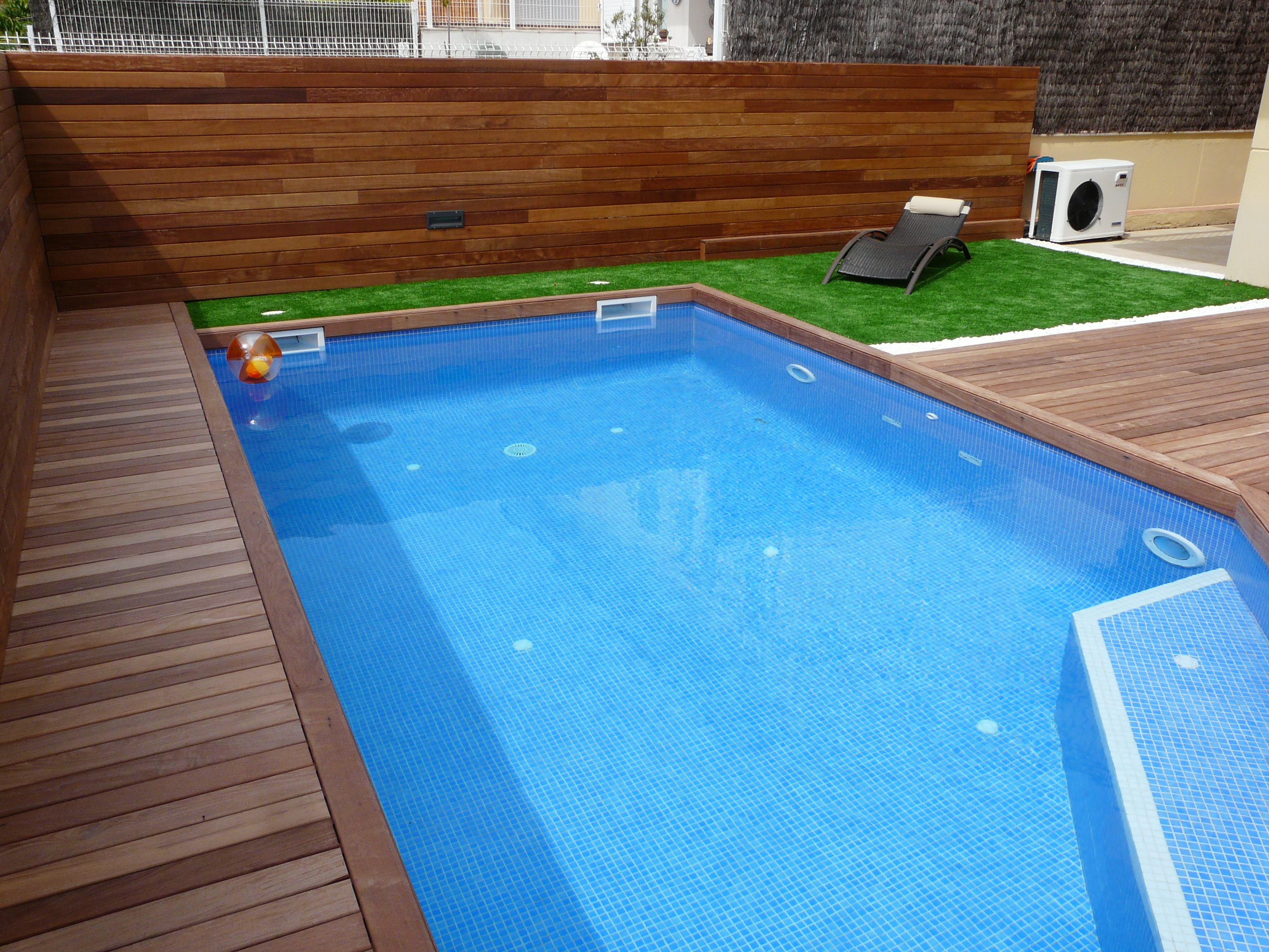 4 Razones instalar una bomba de en tu - Piscinas Area